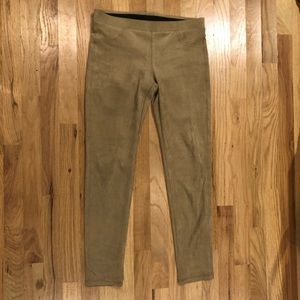Karen Kane tan suede skinny pants size small